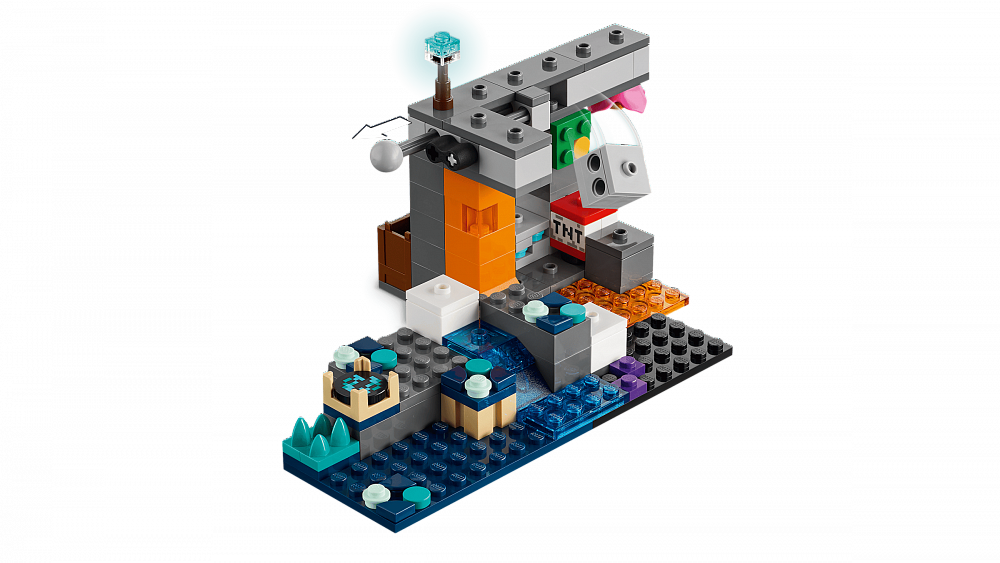Конструктор LEGO Minecraft "Столкновение с Варденом" 21274