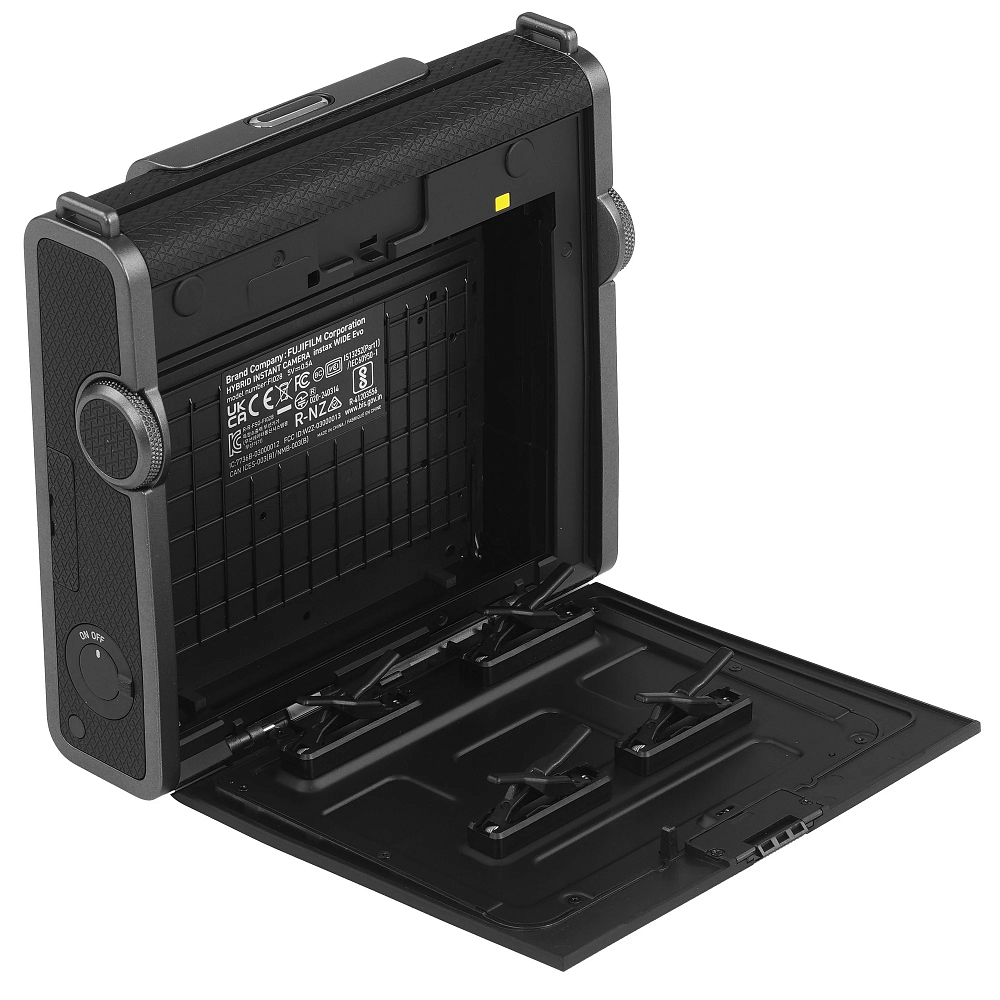 Фотоаппарат моментальной печати Fujifilm Instax Wide Evo Black