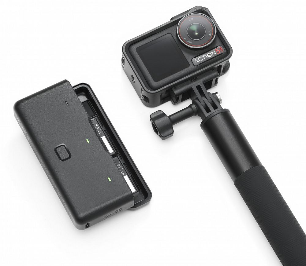 Экшн-камера DJI Osmo Action 5 Pro Adventure Combo