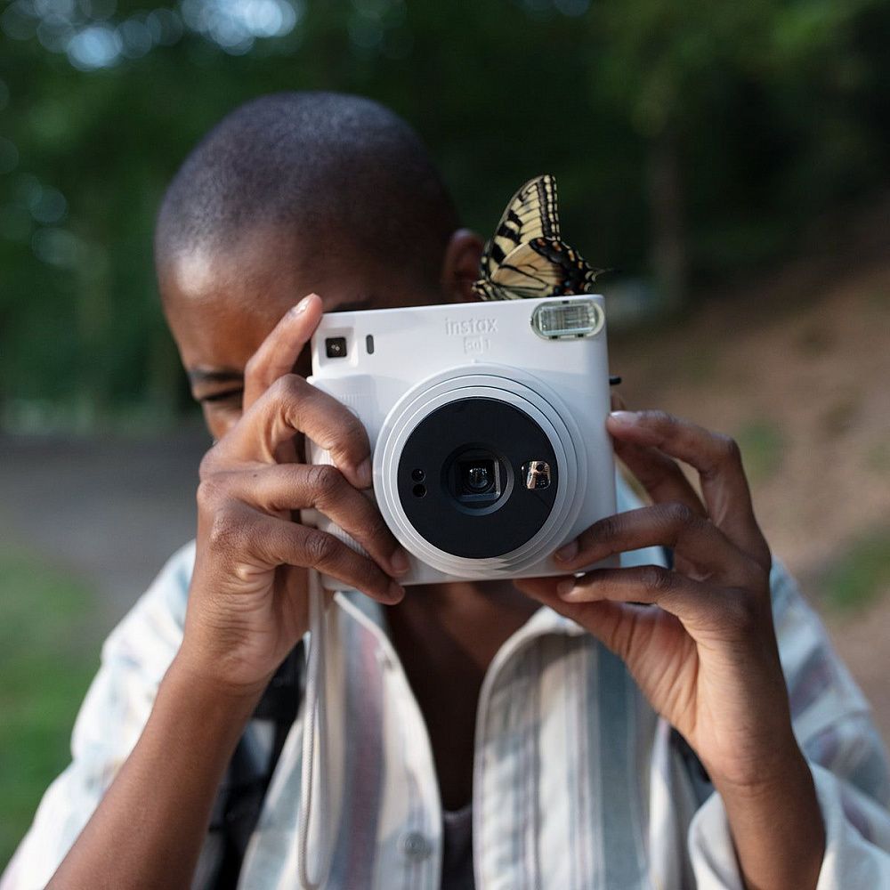 Фотоаппарат моментальной печати Fujifilm Instax Square SQ1 White